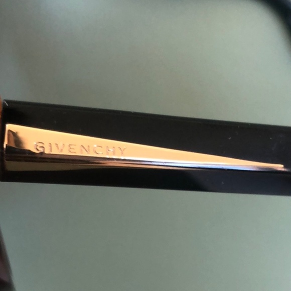 Givenchy Cat Eye Sunglasses - Picture 6 of 9